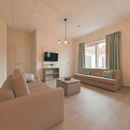 Hébergement de vacances New Holiday For 7 People (adults Only) Nieuport